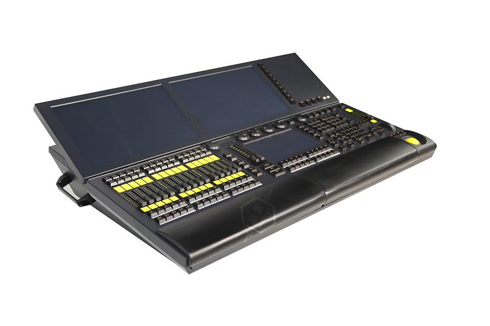 grand ma2双触摸屏控台 linux系统dmx控制台