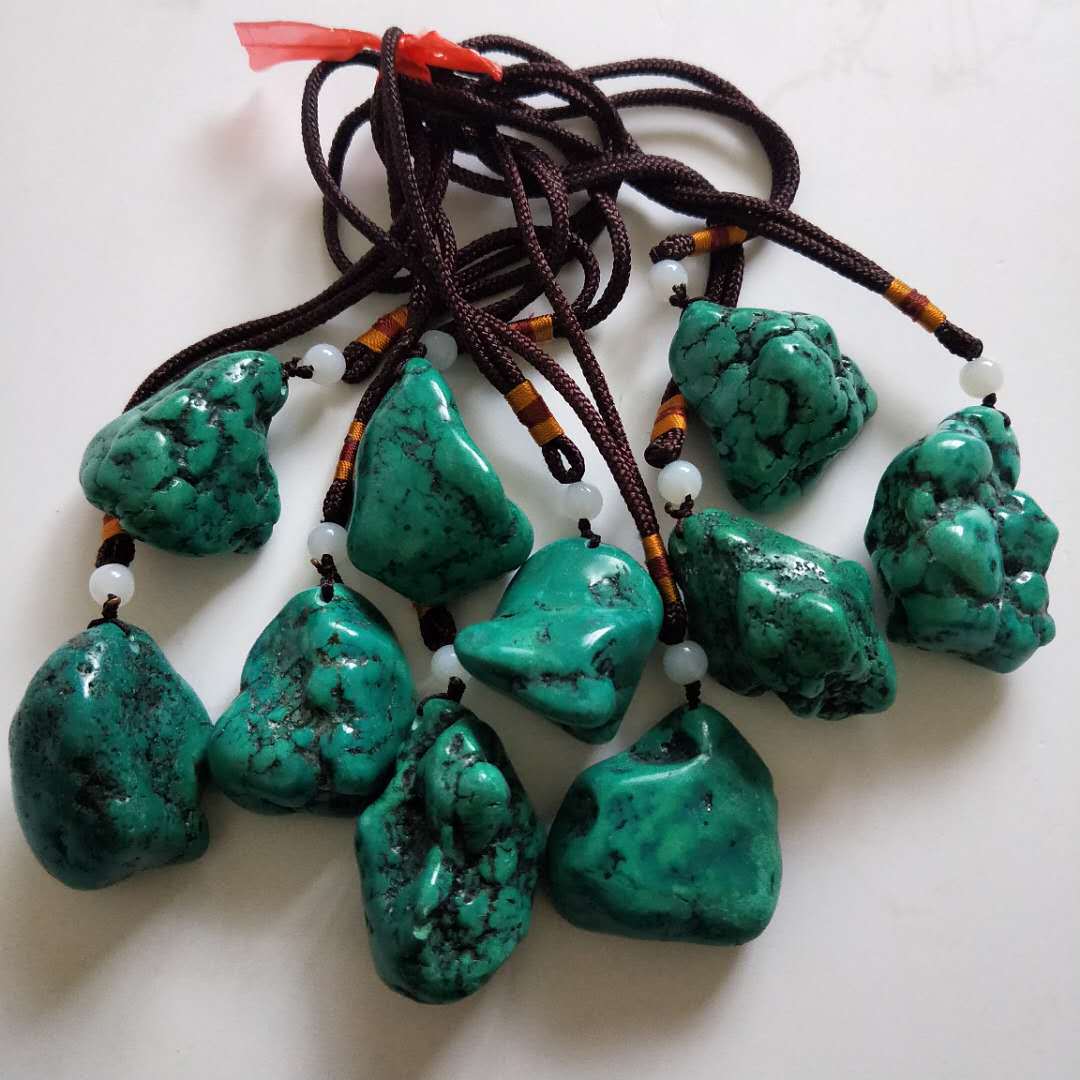 绿松石手把件批发优化绿松石原石手把件不规则绿松石把件