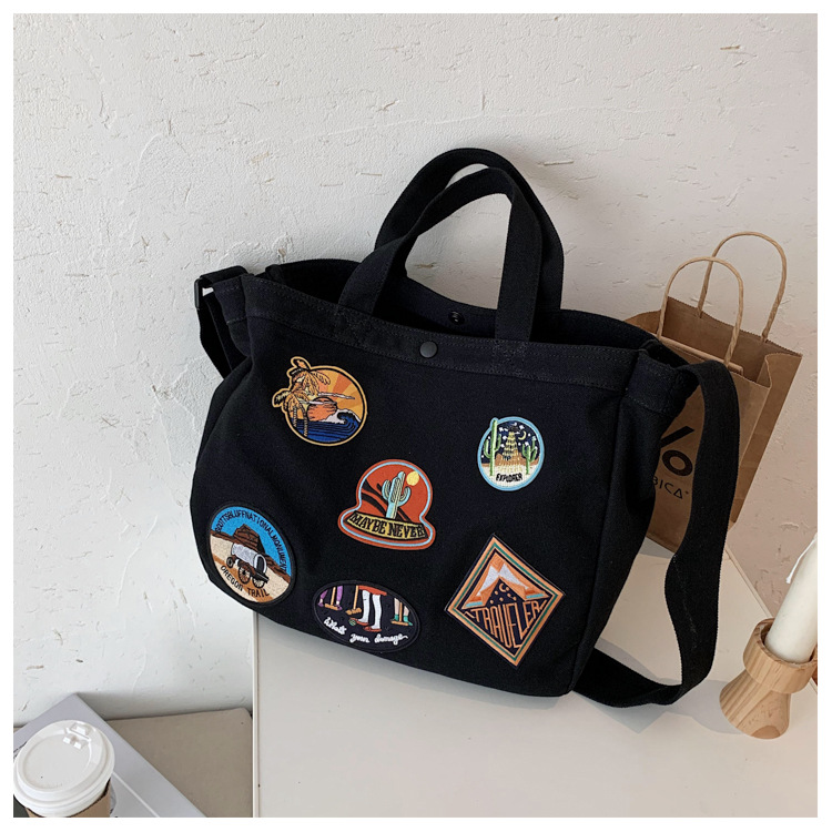 帆布包新款休闲刺绣徽章布标潮流时尚耐磨大容量单肩斜挎女包布包