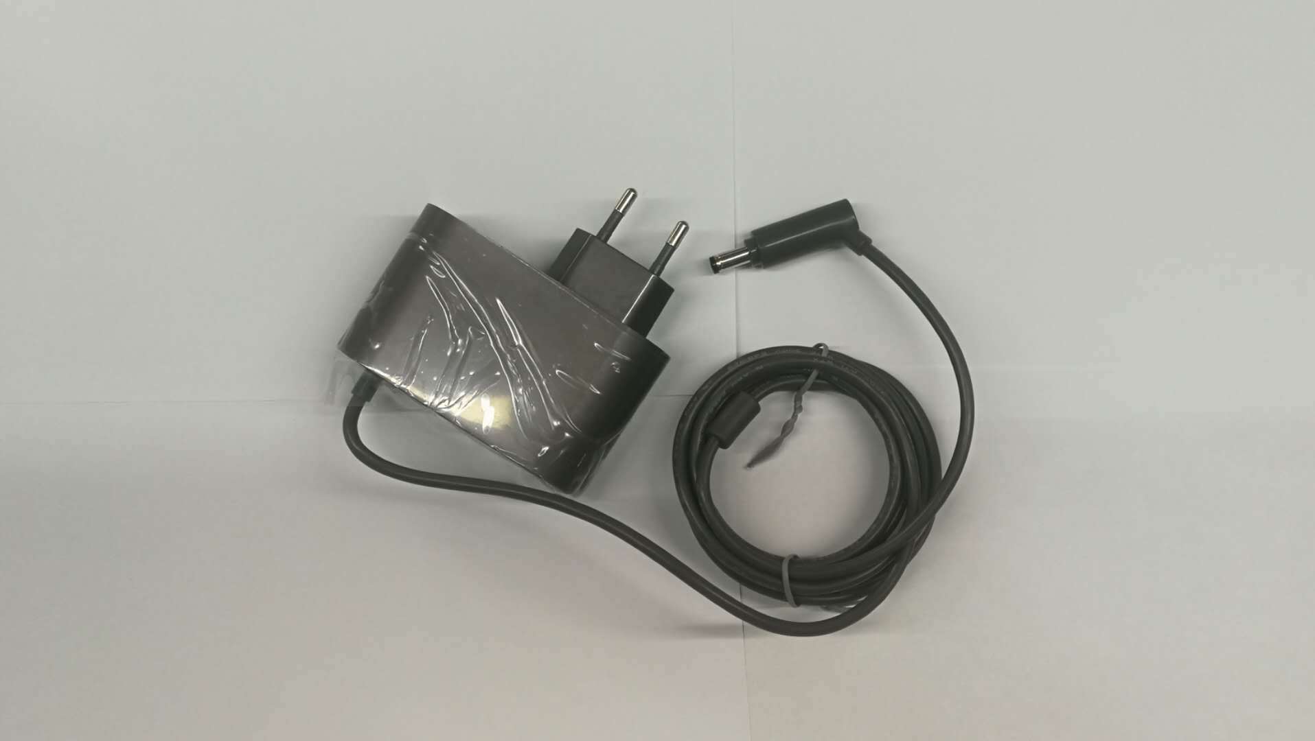 dyson戴森吸尘器充电器v10充电器吸尘器充电器电源适配器厂家直销