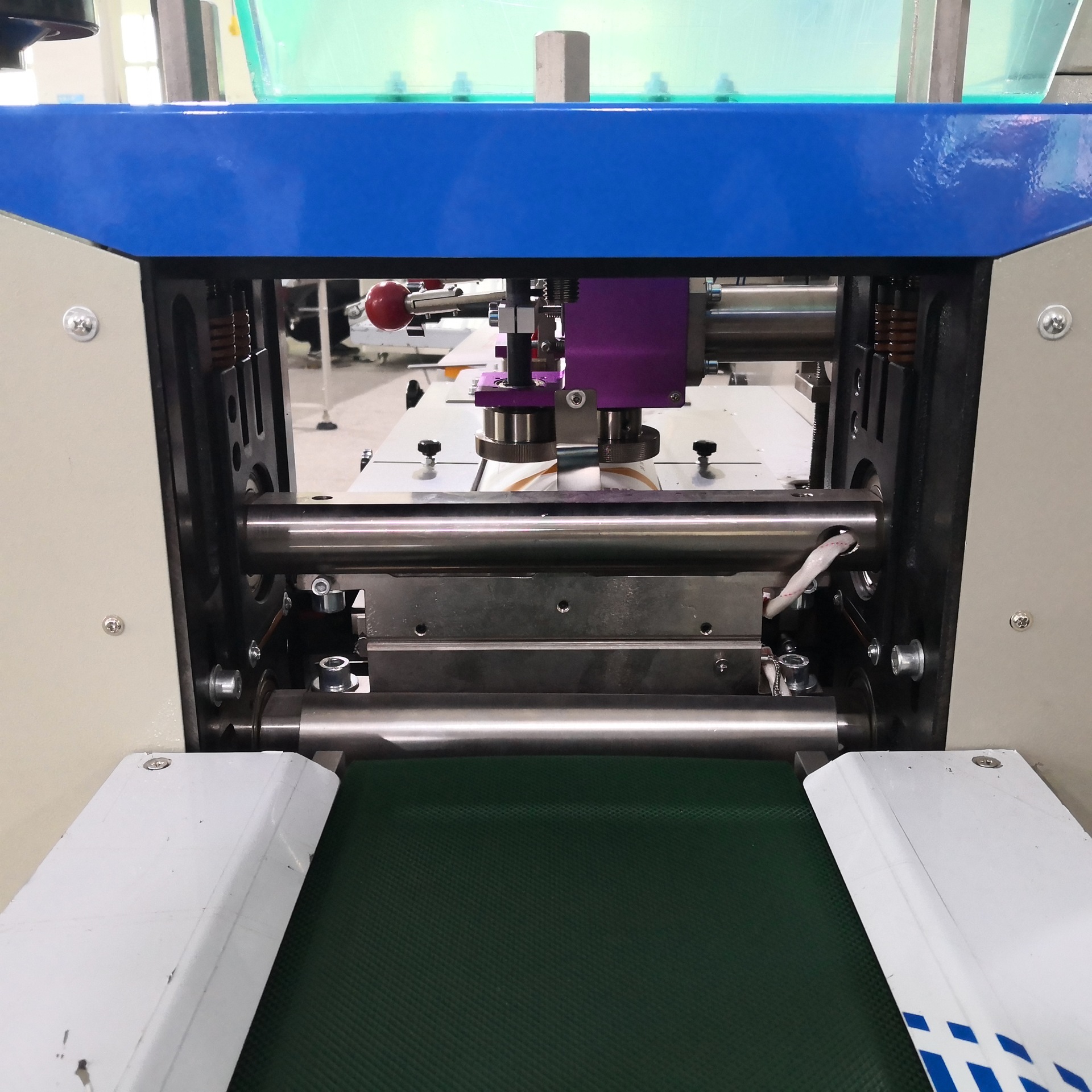 手套全自动包装机 一次性医用pe手套包装机 枕式丁晴手套包装机