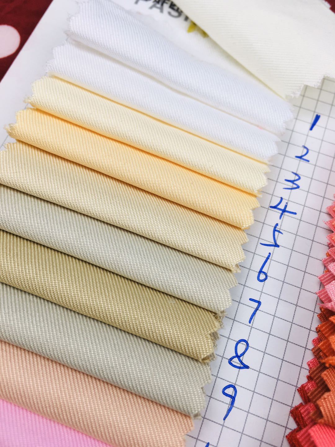 现货加厚柔美呢服装布精纺呢涤纶西装工装呢制服呢围裙工作服面料