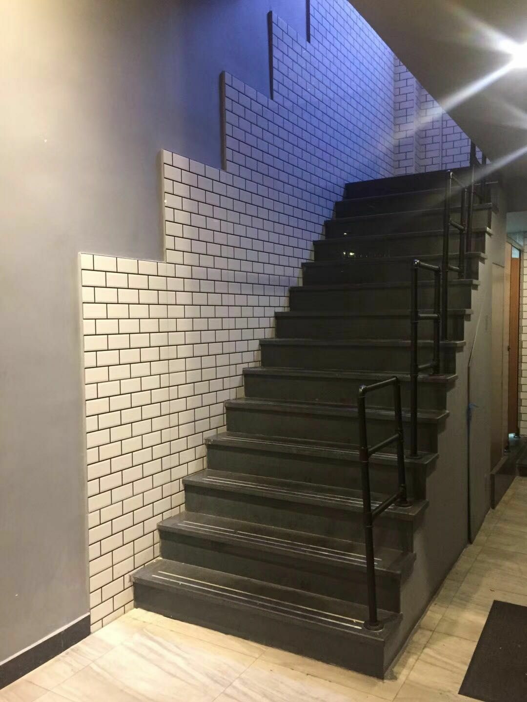 复古工业风铁艺水管楼梯扶手阁楼栏杆阳台围栏飘窗护栏定制隔断栏