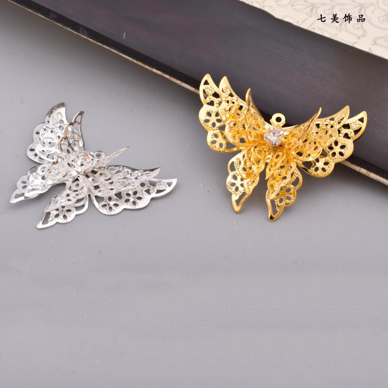 镶钻三层蝴蝶金属花片饰品配件 diy古风材料婚庆服饰配件金银色