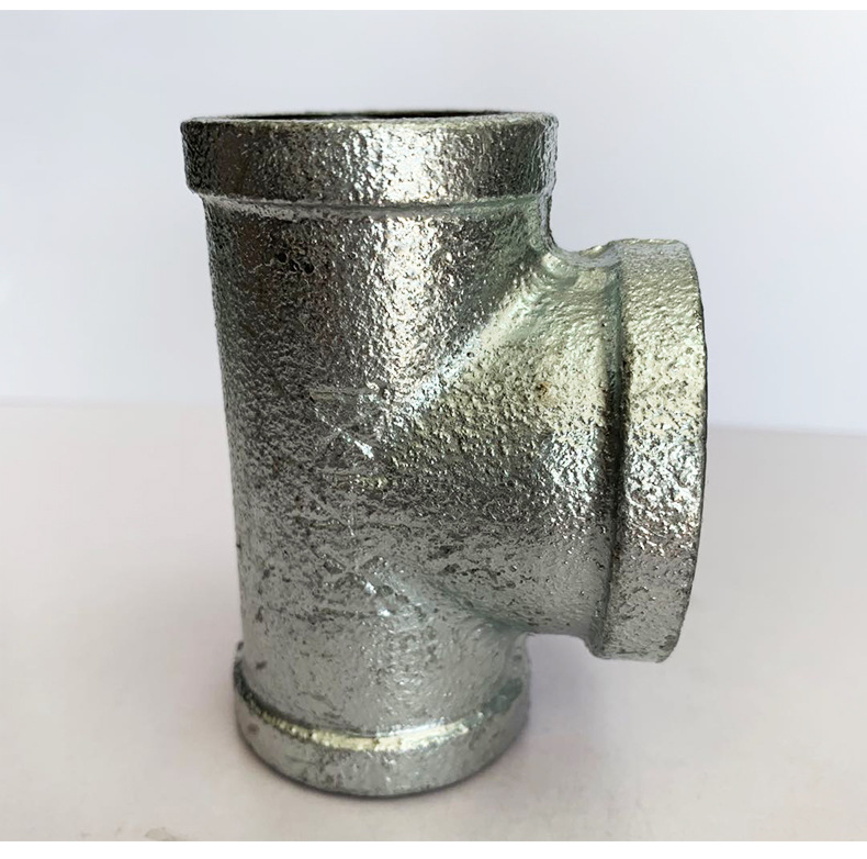 变径三通多规格中大侧大三通镀锌玛钢管件异径丝接中大三通现货