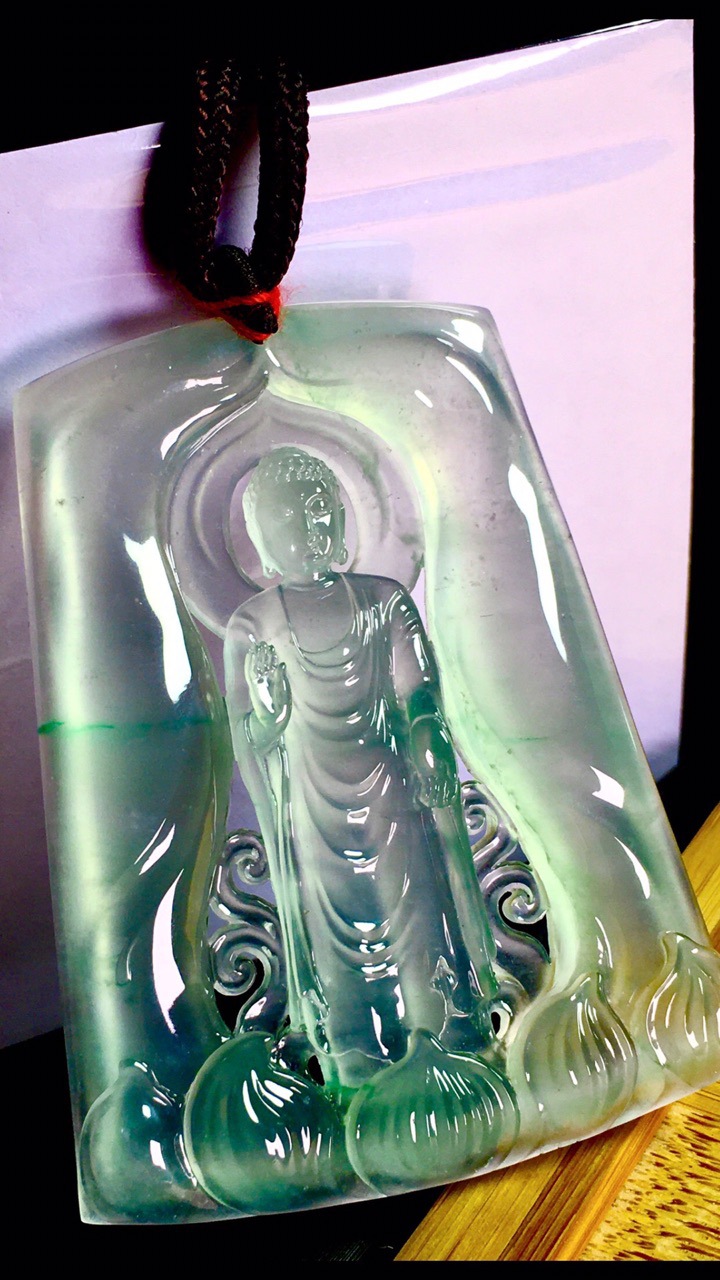 天然翡翠a货 加龙大师作品 翡翠释迦牟尼佛吊坠 阿弥陀佛挂件