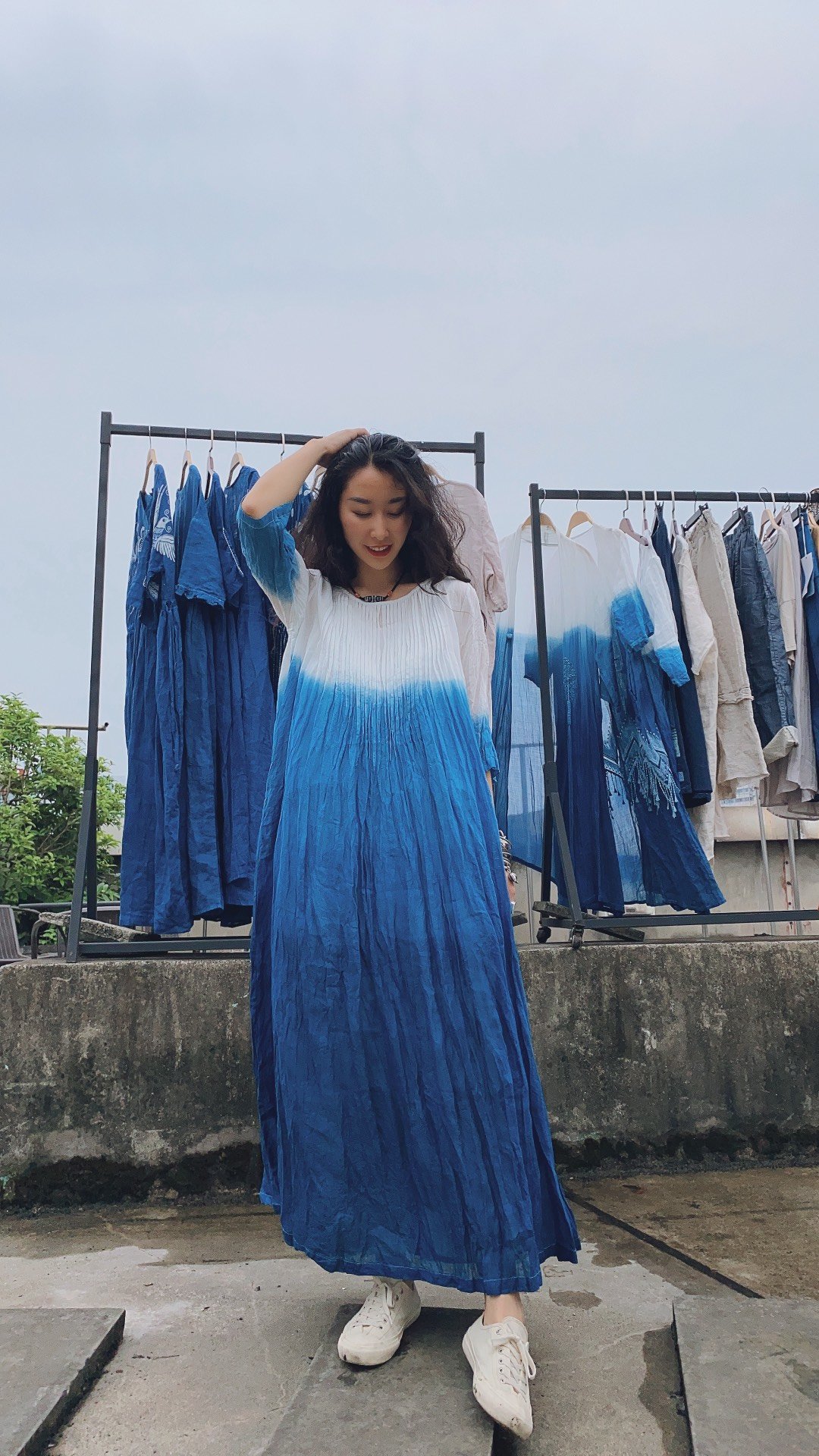 喜阁蜡染文艺复古苎麻蓝染连衣裙民族风宽松褶皱蜡染长裙