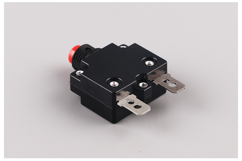 供应3a--16a过流过载保护器开关 电流过载保护器小型断路器开关