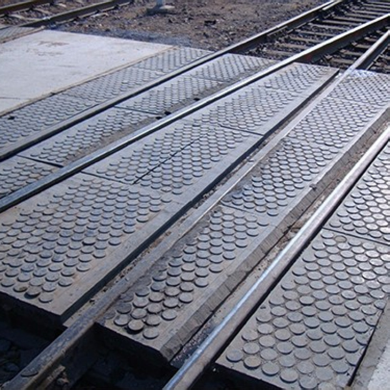 铁路道口垫平交道口铺面板煤矿用铁路橡胶道口板铁路橡胶道口板