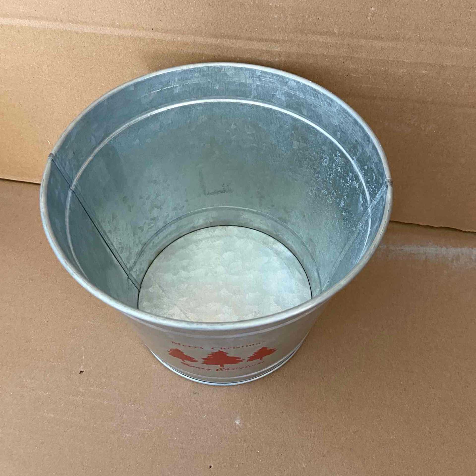 货源厂家铁皮桶 原色铁皮圣诞摆饰 外贸卡通印花 铁皮桶厂家出货