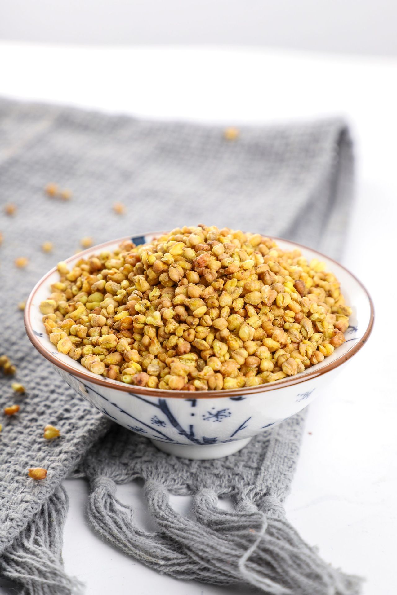 新货四川大凉山全胚芽大粒黄苦荞茶虫草珍珠粒苦荞米茶散装批发