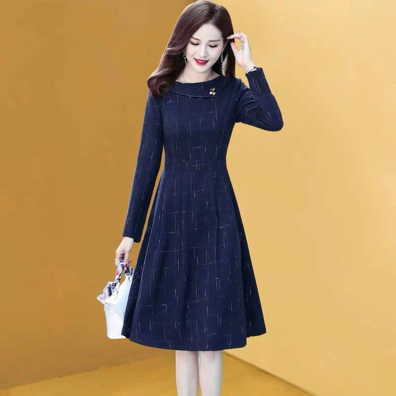 秋款收腰连衣裙图片