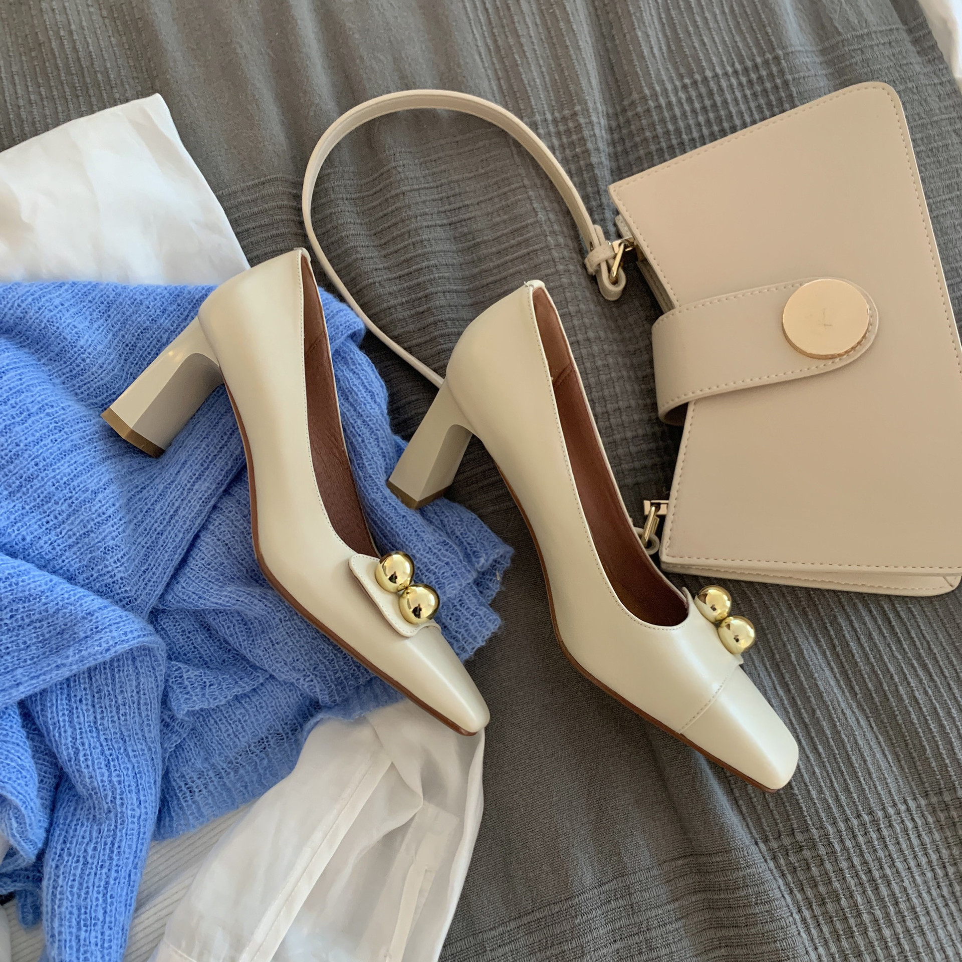 2021春季新款浅口单鞋复古方头高跟鞋粗跟韩版英伦风气质时尚女鞋