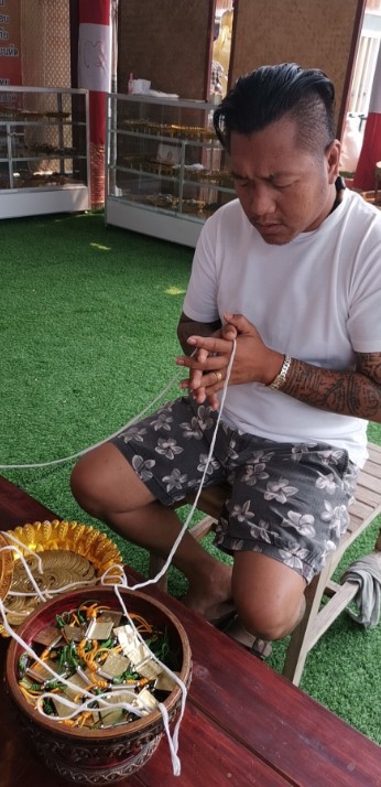 泰国佛牌真品 阿赞湿天眼幸运星符贴 天眼幸运徽章 手机符贴 车贴