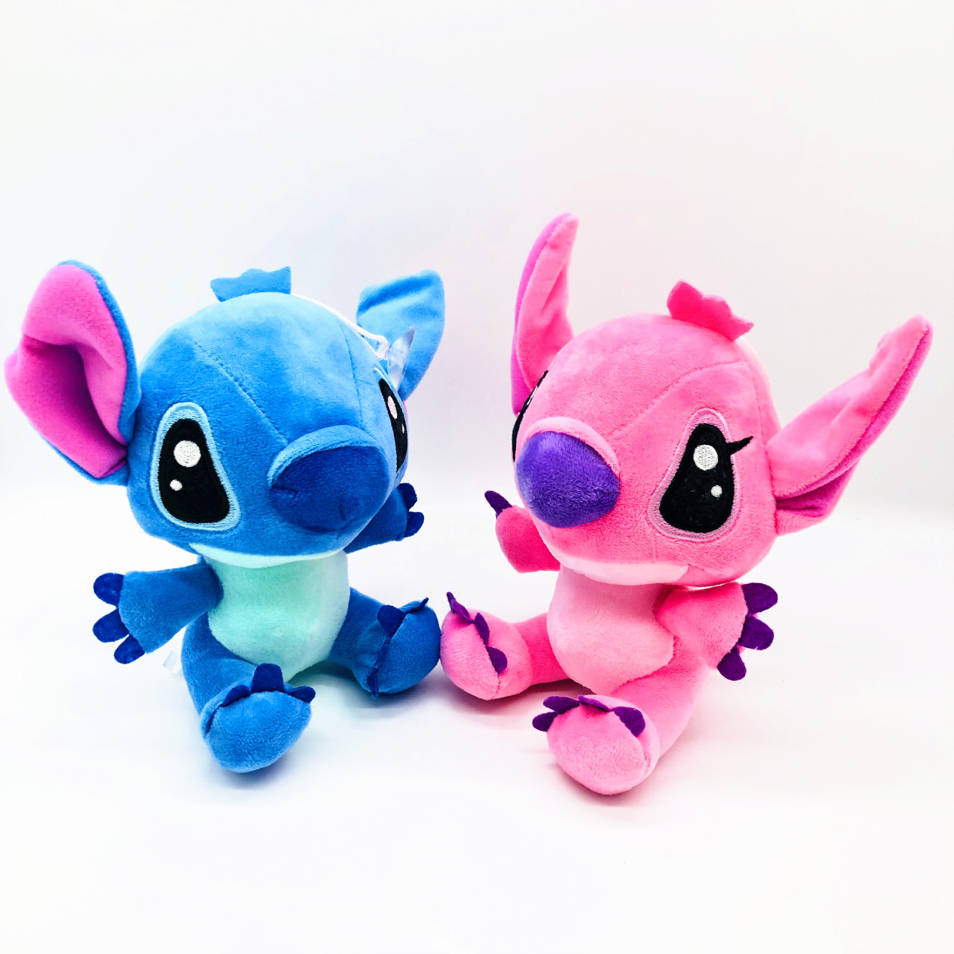 厂家直销新款男女史迪仔 毛绒玩具情侣公仔新年情人节礼物