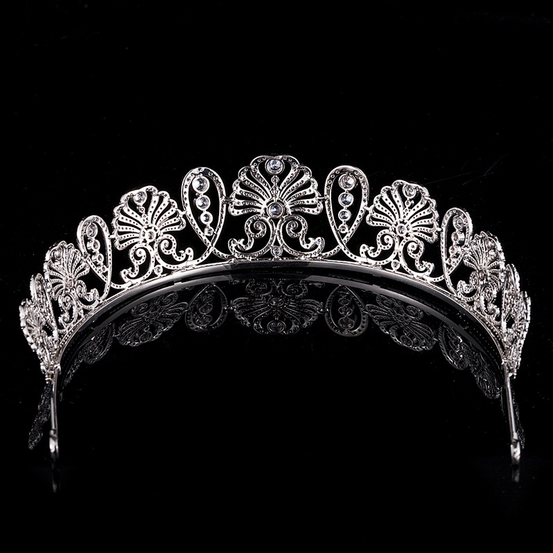 日本皇室美智子皇后王冠花瓣婚礼头饰新娘结婚菊花锆石皇冠配饰