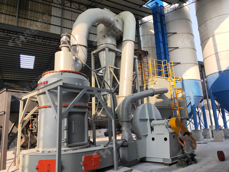 广西灰钙机生产厂家灰钙雷蒙磨粉机灰钙磨粉机小型