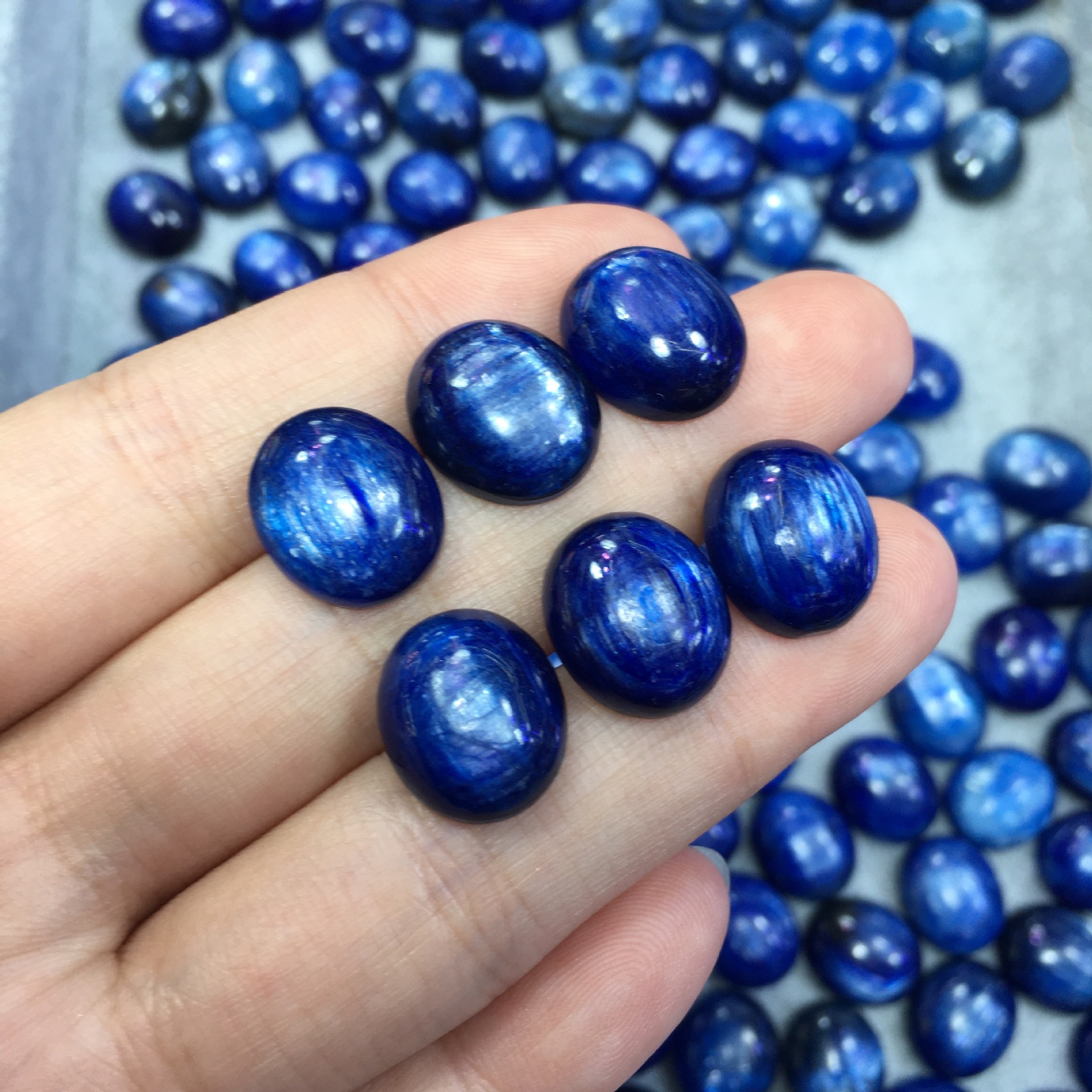 天然蓝晶石裸石戒面男女款蓝晶石12*14mm戒面diy镶嵌戒面厂家直销