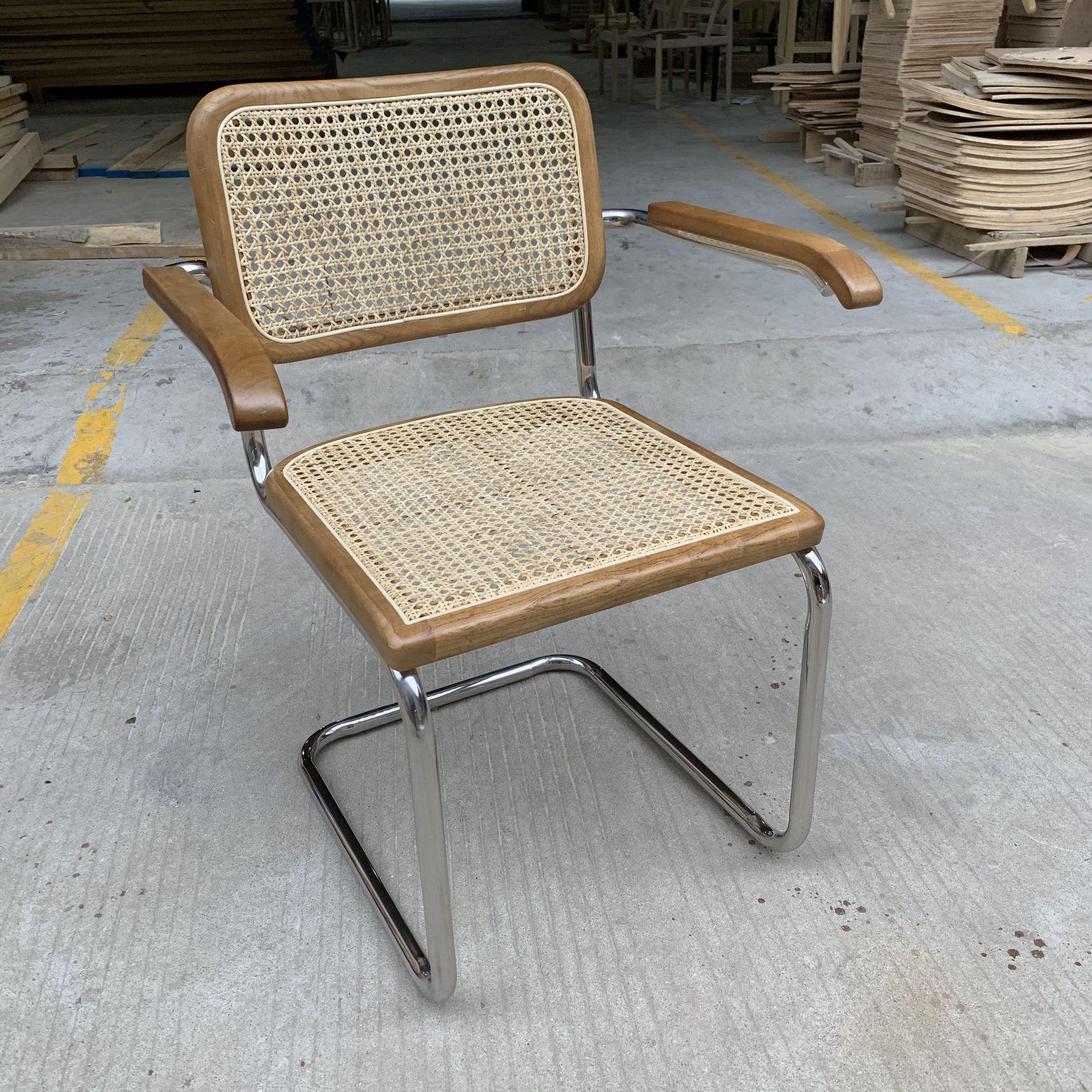 北欧现代休闲藤椅不锈钢皮质藤编座椅办公室皮质培训电脑会议藤椅