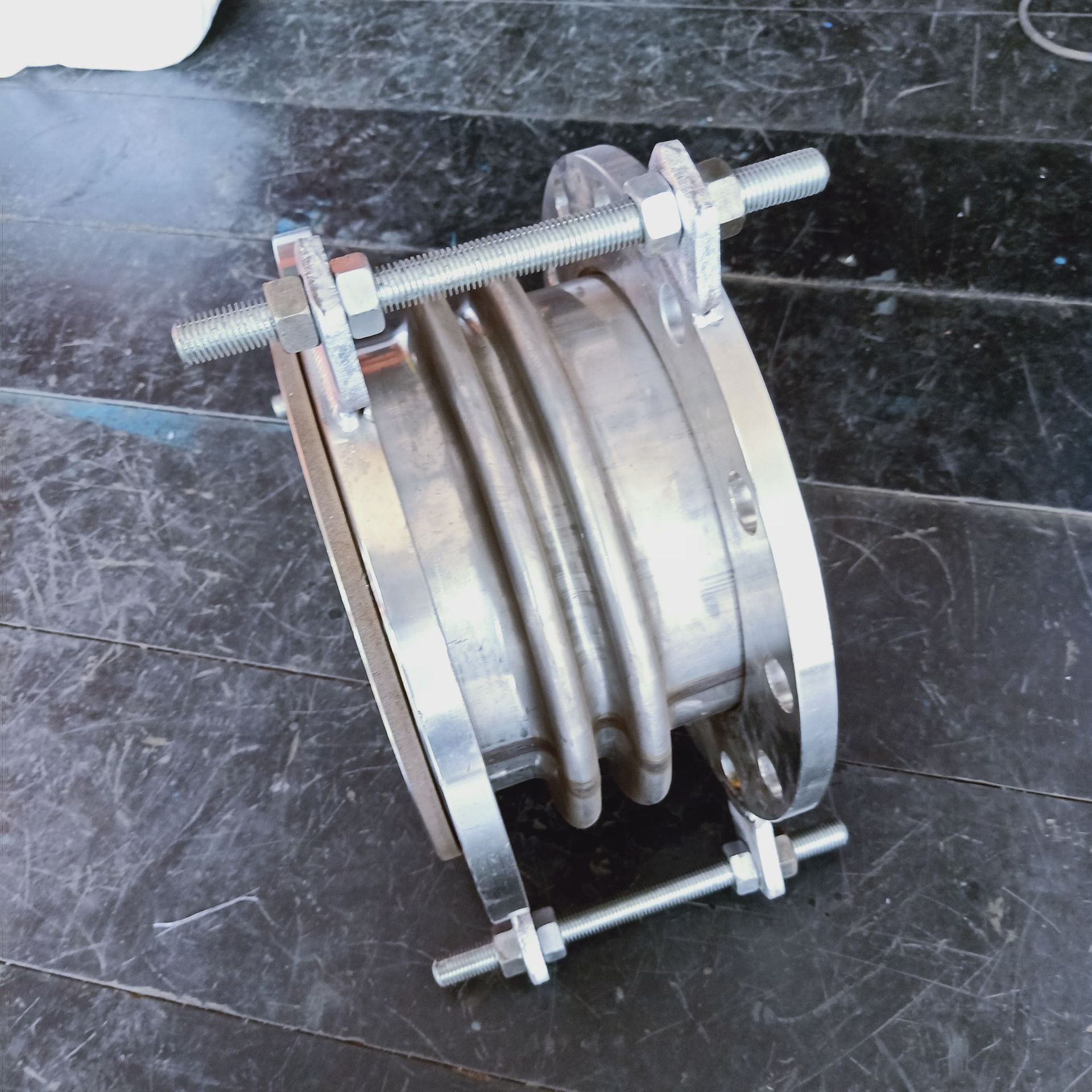 厂家直销通用型金属波纹管补偿器金属膨胀节加工定制