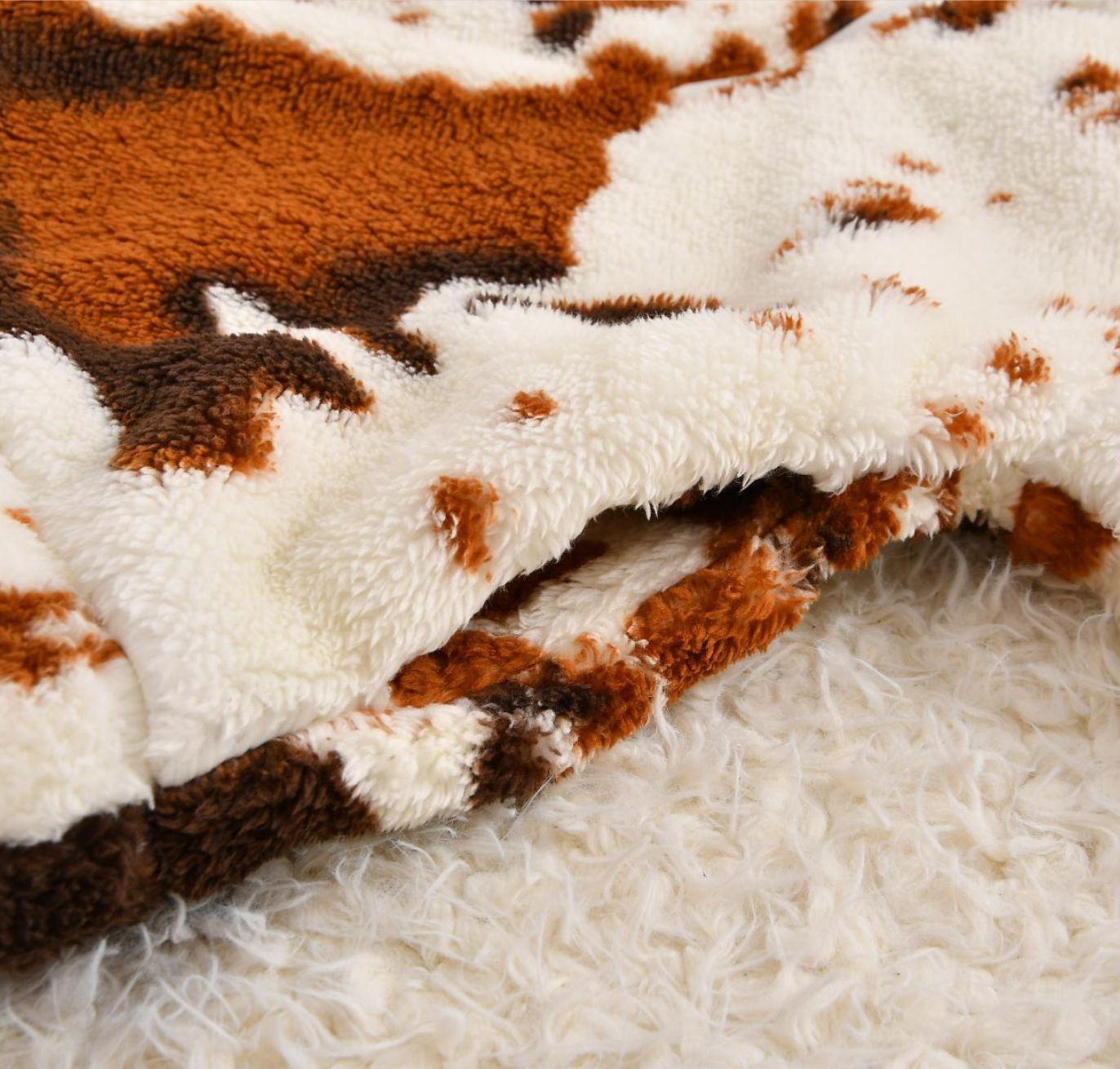 2020跨境外贸秋冬欧美女装新品立领保暖双面毛绒奶牛色毛毛亲子装