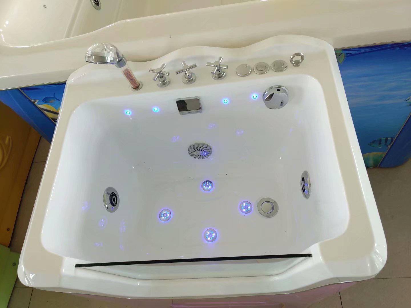 宠物spa浴缸小狗小猫机按摩池洗澡池猫咪spa泡泡机小型宠多功能