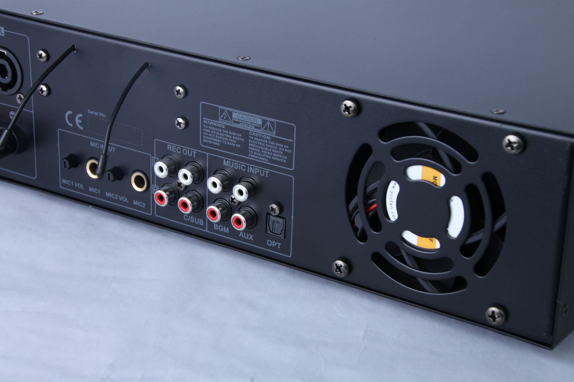 带uhf双话筒数字效果器一体机功放机家庭商用音响功放机厂家供应