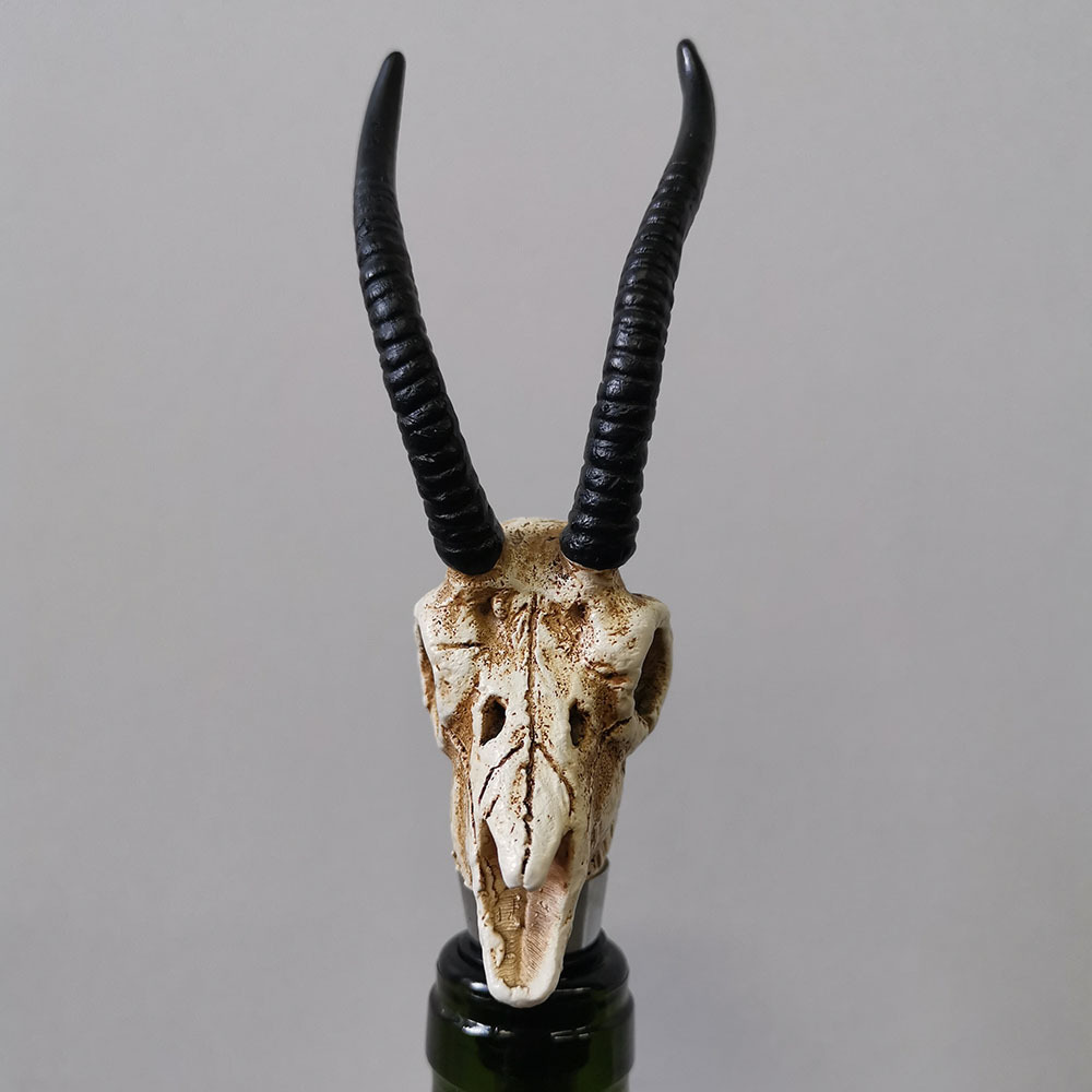 跨境新品羚羊角骷髅头红酒瓶塞创意吧台装饰羊角酒塞葡萄酒保鲜塞