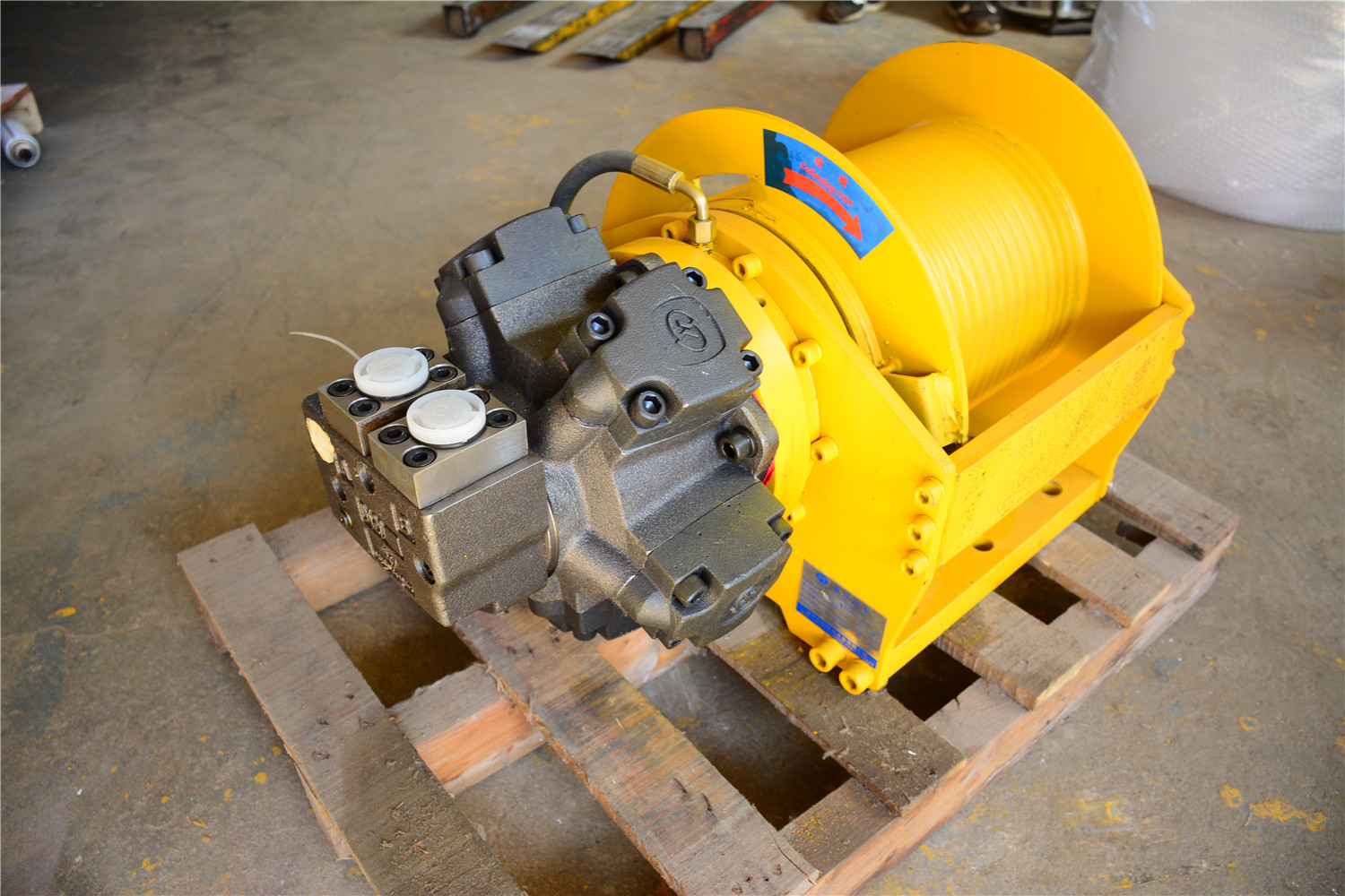 济宁山拓出售全新3吨单绳液压卷扬机带自动刹车系统包安装