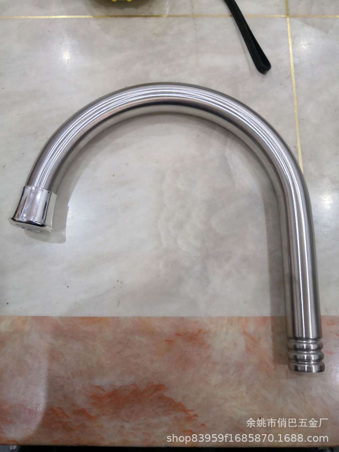 电热水龙头弯管出水管不锈钢弯管即热式龙头万向管配件出水嘴