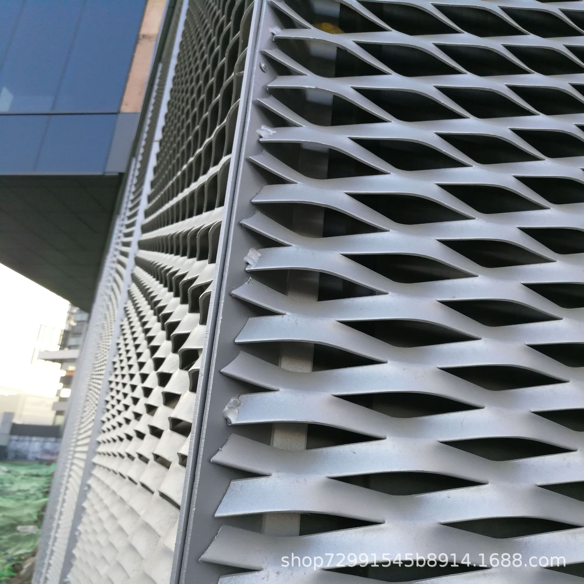 厂家定做生产1060材质装饰铝板网 优质幕墙吊顶菱形拉伸网装饰网