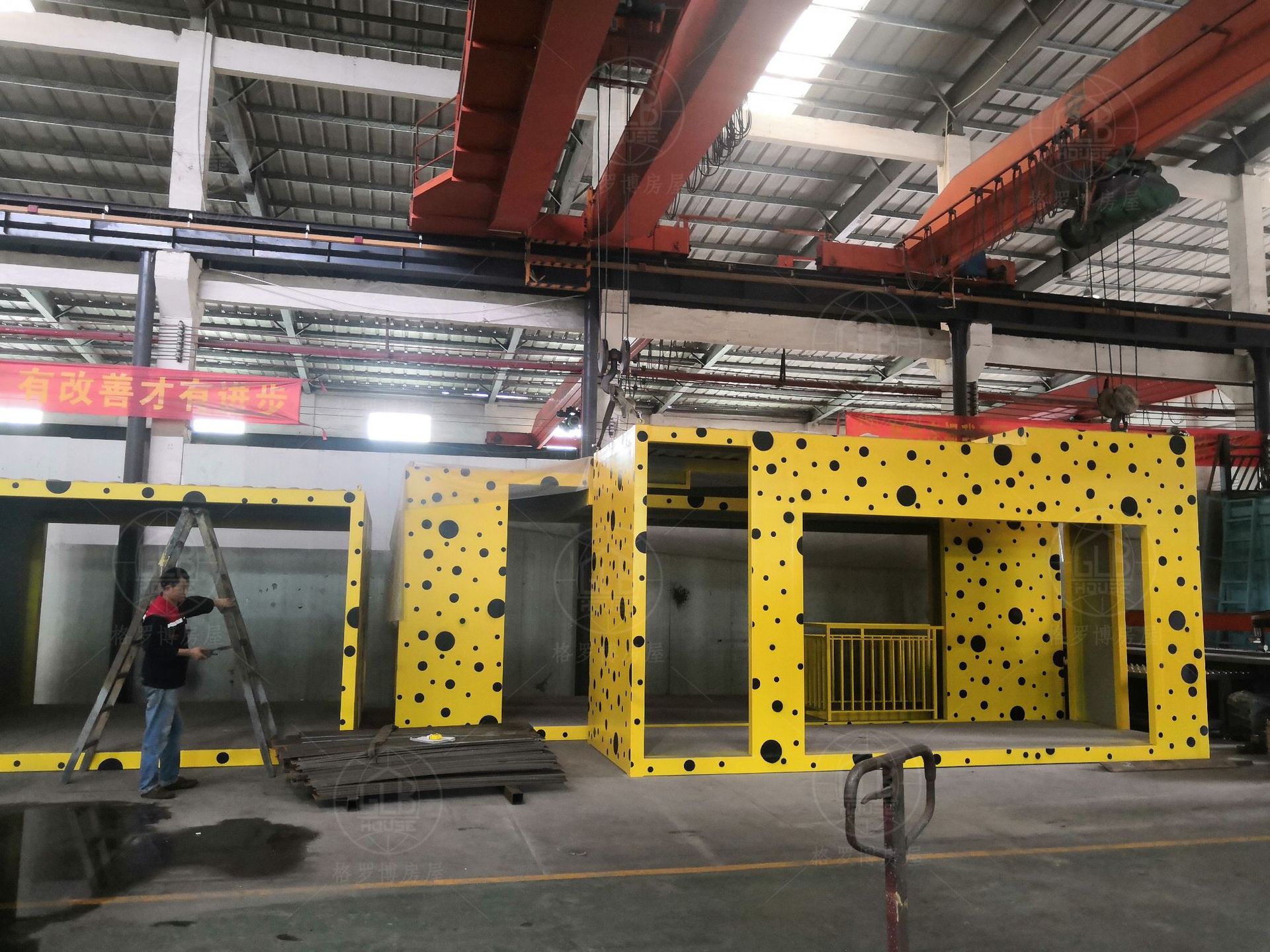 泡泡屋 焊接箱预售定制化 创意商业模块化集装箱 佛山集装箱房