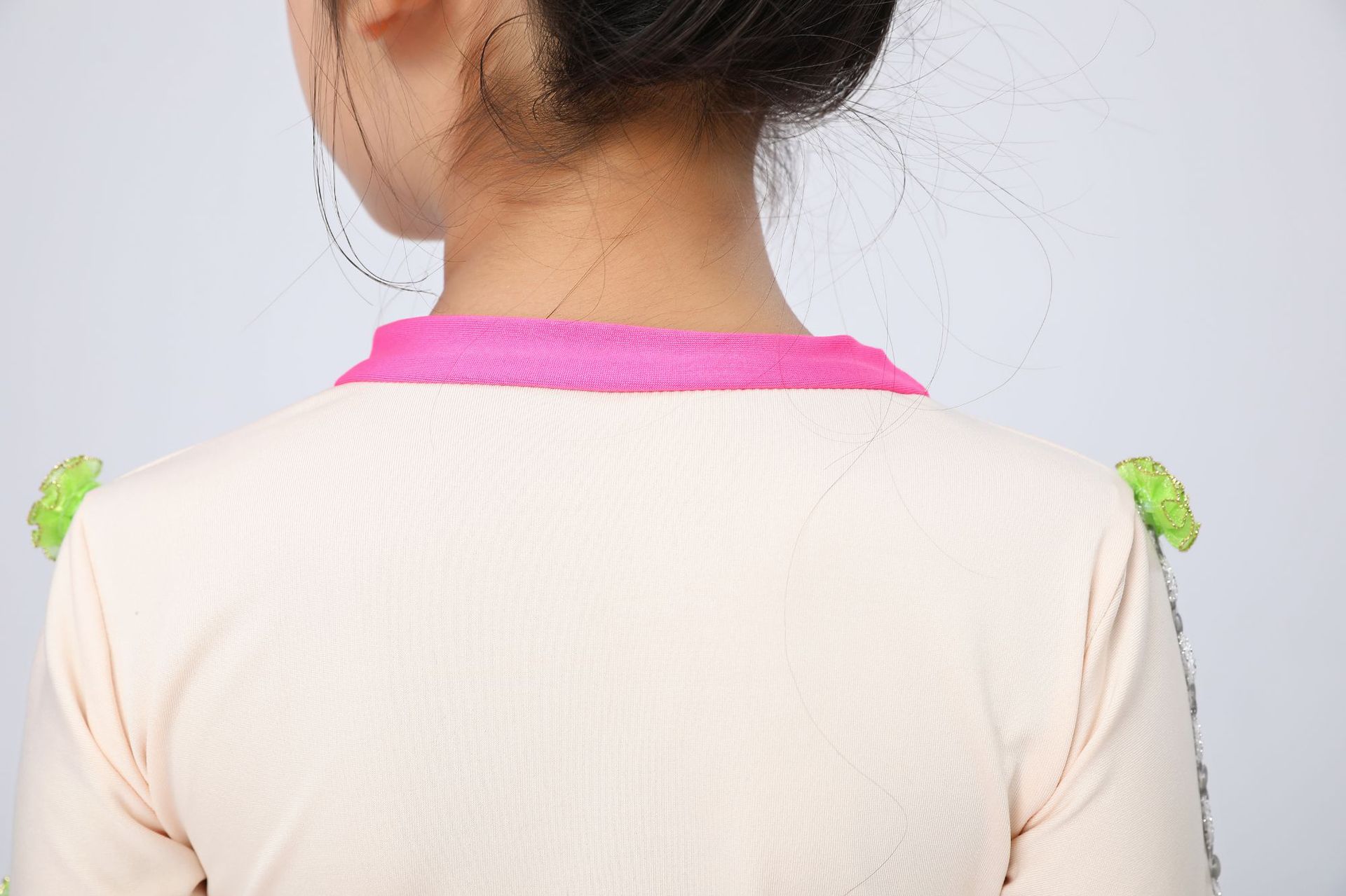 小荷风采麻花辫儿童舞蹈演出服中国梦福娃元旦喜庆民族舞表演服装