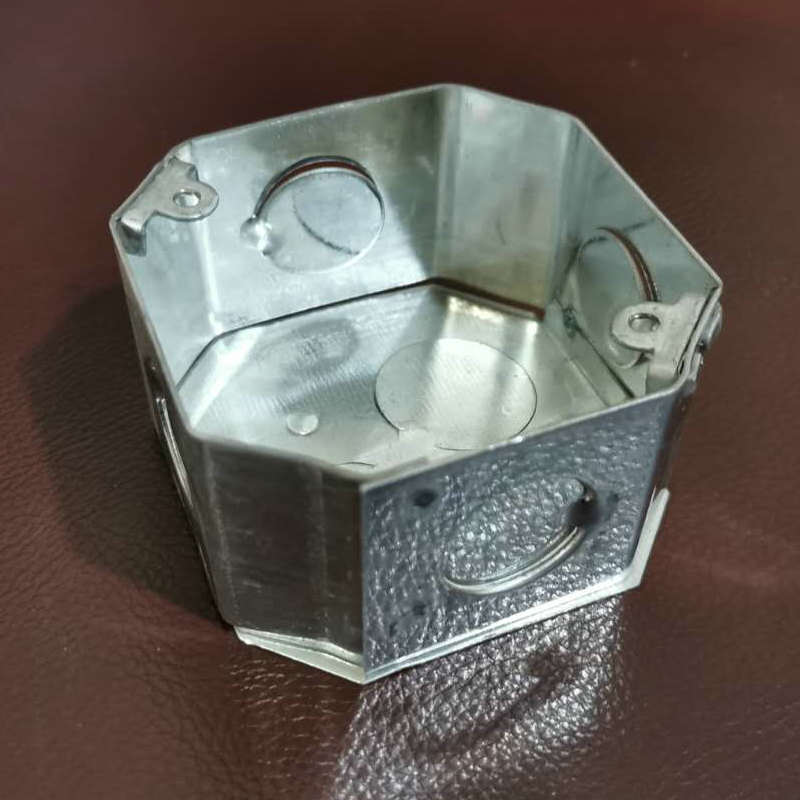 厂家定制八角40金属接线盒 暗装86型八角40金属接线盒