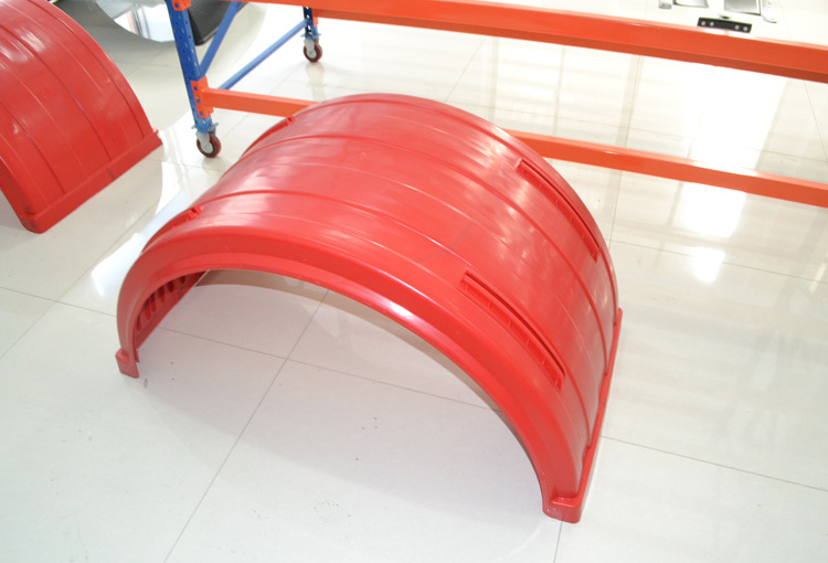 嘉兴广来汽车挡泥罩冷藏车通用 货车拖车带滑轮挡泥瓦 轮胎挡泥罩