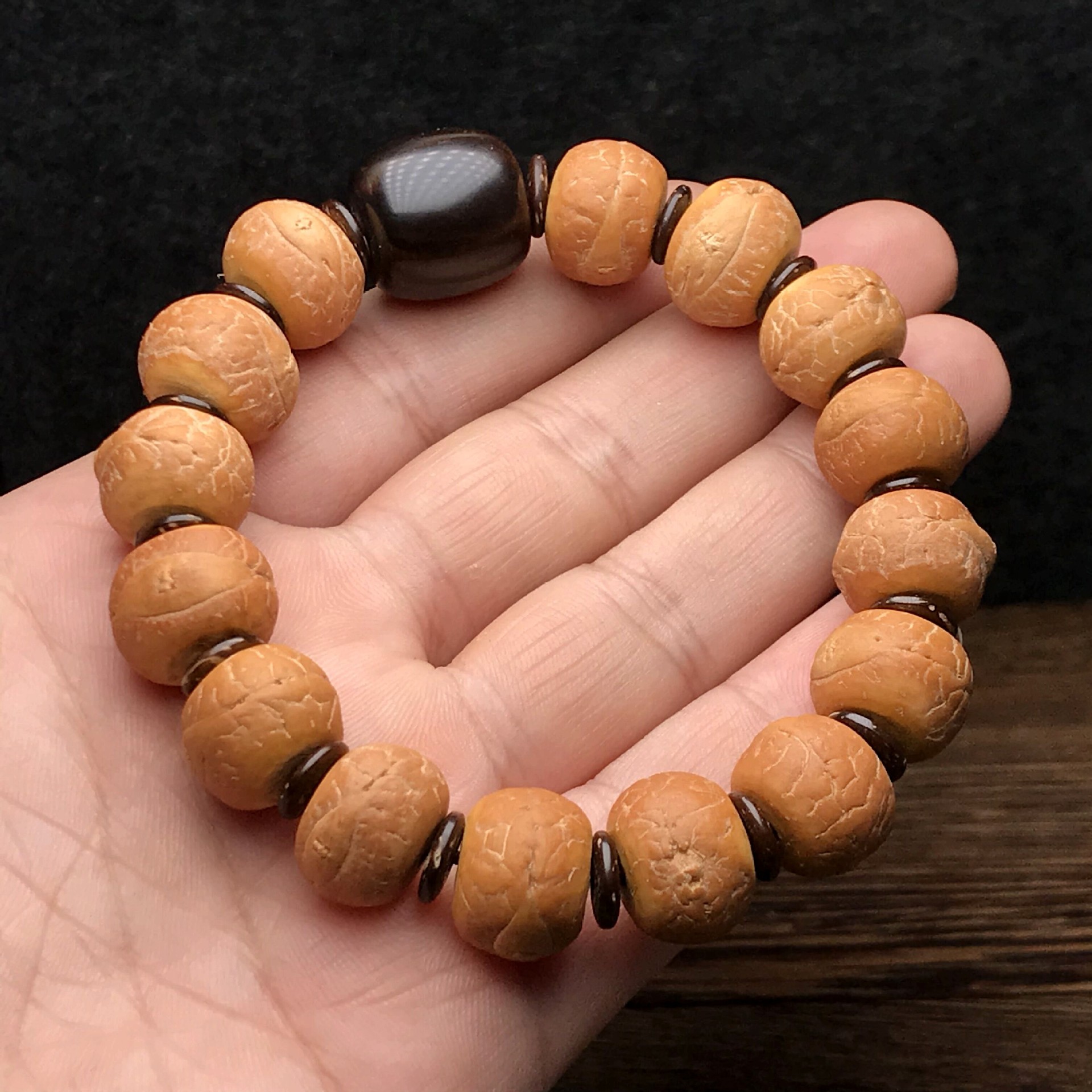 藏式尼泊尔大凤眼菩提子手串女红皮文玩佛珠手持盘玩龙眼男士手链