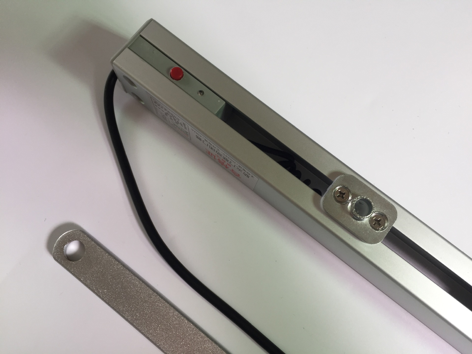 消防带电联动闭门器电动闭门器 常开防火门电磁释放闭门器65kg火