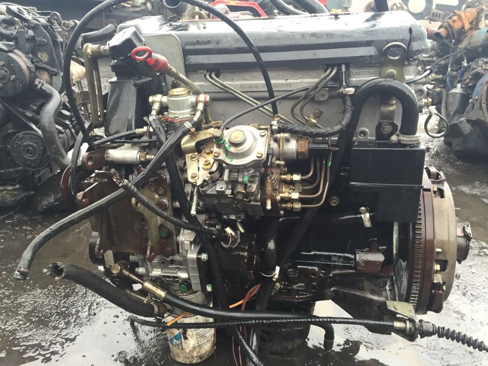 南京依维柯发动机高压油泵2045 索菲姆都灵v 博士原装正品 油汞