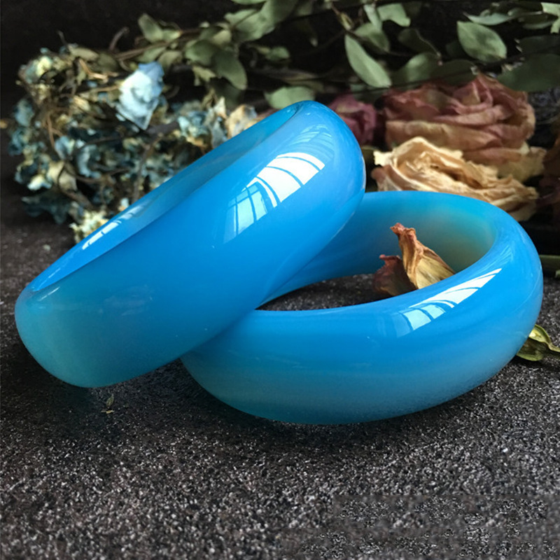 蓝玛瑙手镯女玉髓镯子加宽加厚天河蓝水晶时尚宝蓝色个性饰品礼物