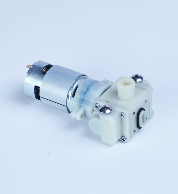 牧田定制无线洗车机直流柱塞泵 微型双缸往复泵 手持洗车机水泵专