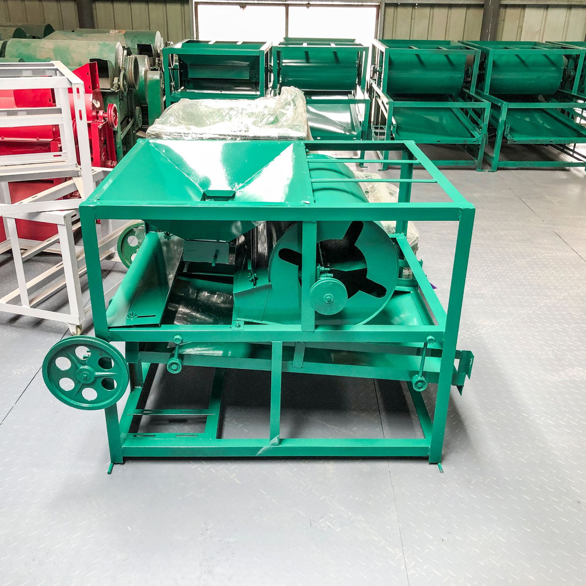 供应小麦筛选机 移动方便玉米去杂筛净机 能耗低种子筛选机