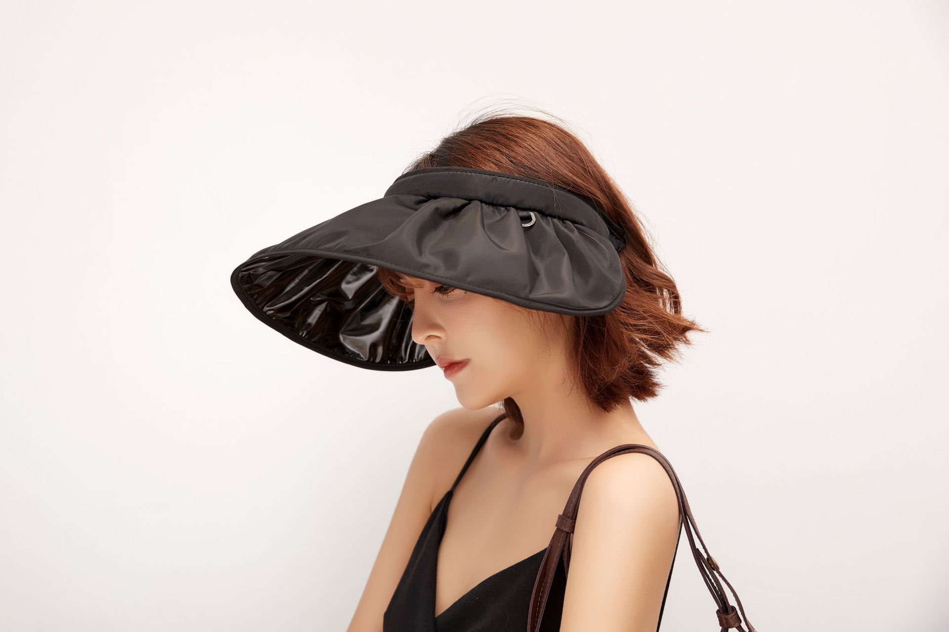 2020韩版黑胶贝壳帽女夏天防晒遮阳可折叠百搭防紫外线空顶大檐帽