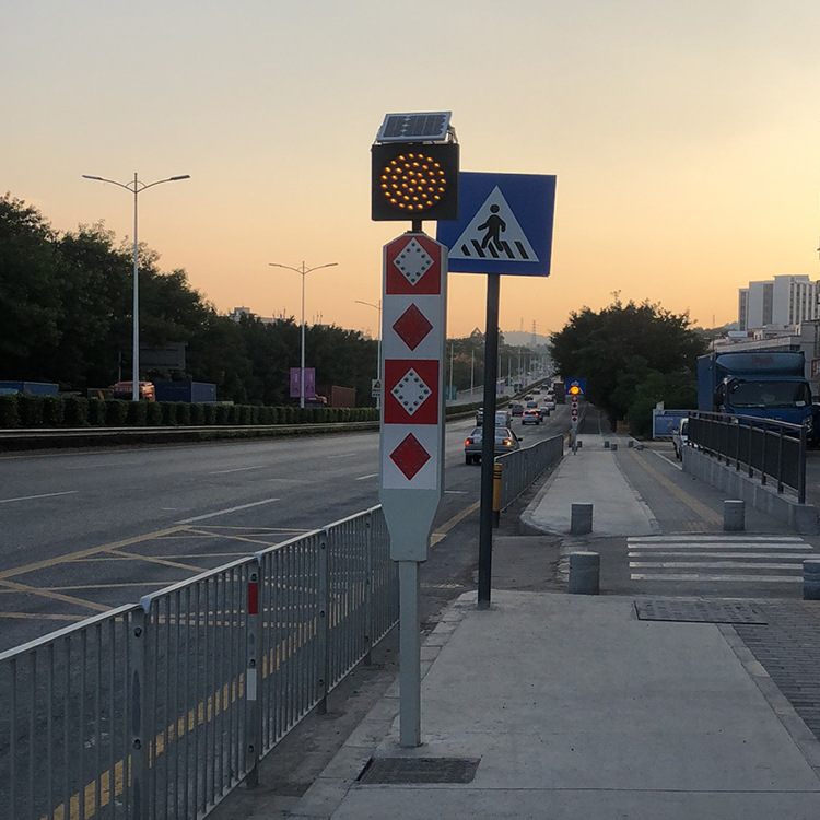 太阳能道口标 太阳能路口警示柱 交通黄闪灯 路口道口标-阿里巴巴