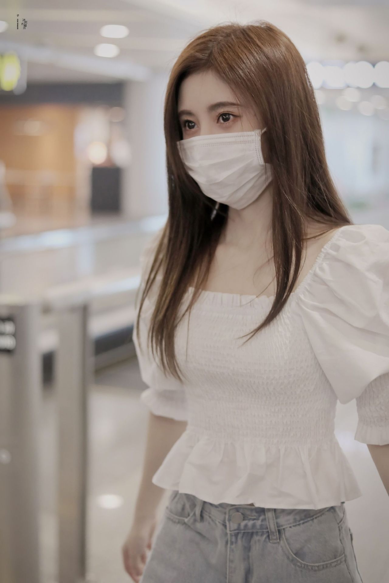 鞠婧祎同款方领泡泡袖衬衫女2020夏装新款韩版褶皱收腰短款上衣潮