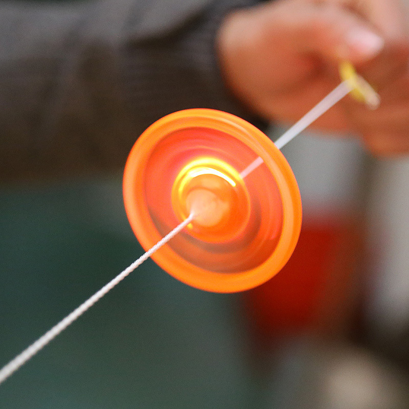 拉线飞轮 拉线闪光飞轮 闪光陀螺 发光陀螺 健身 发光拉线飞轮