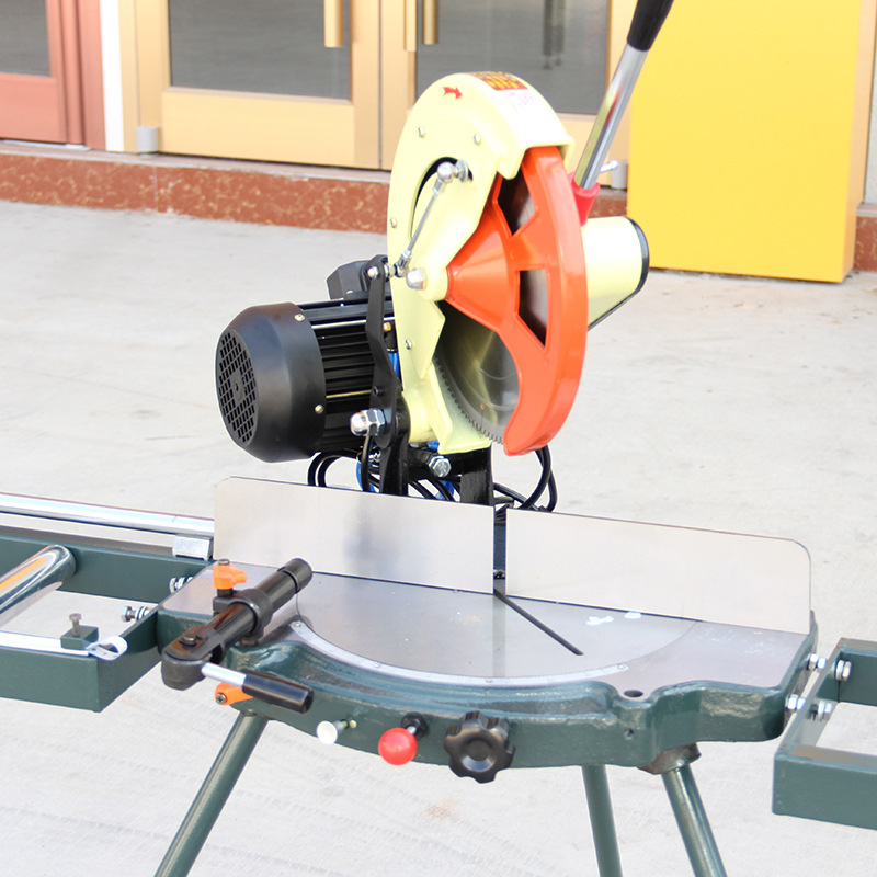 定制 金王转盘切割机 铝合金门窗精密锯 原装滚筒送料架转盘锯