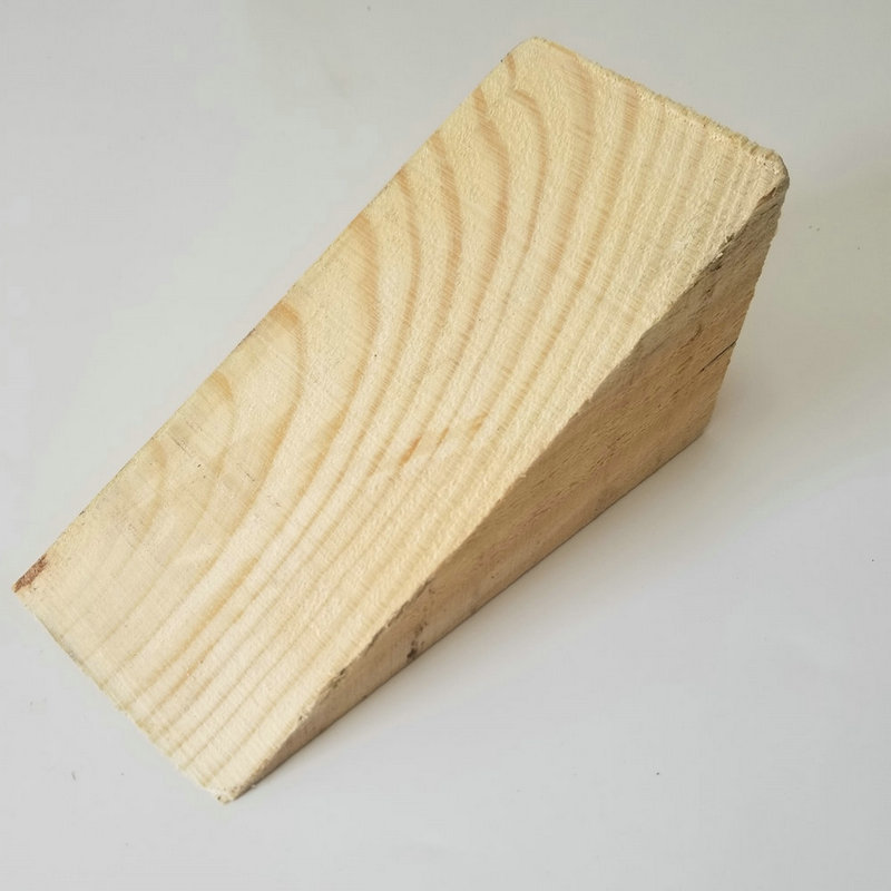 常规三角木汽车止退防滑三角垫木 木质型材三角木定位器定制加工