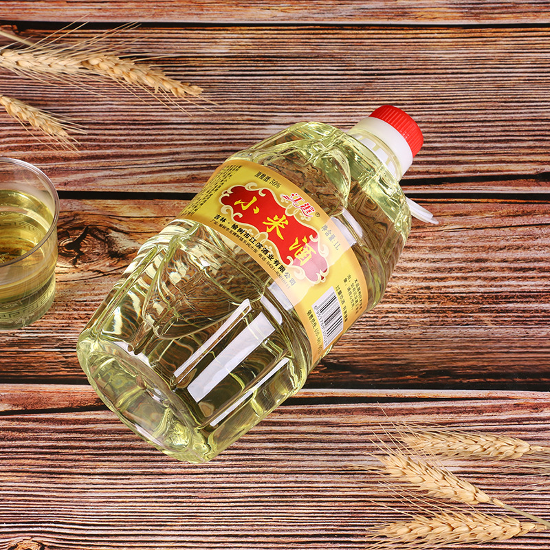 酒厂批发东北小米酒 40度散装白酒 1l浓香型白酒桶装酒粮食散酒