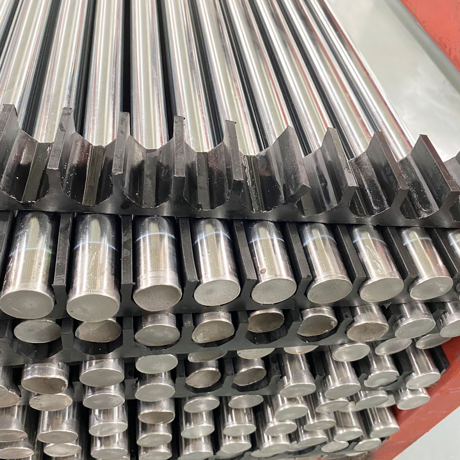 宁波工厂光轴 高频淬火硬轴软轴空心轴 活塞杆 轴承钢 重型导轨