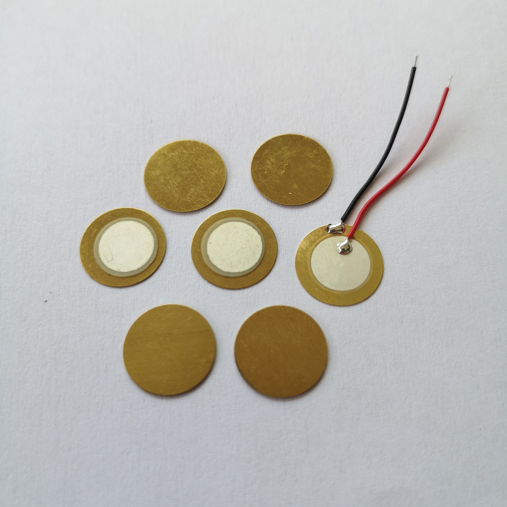 厂家直供12mm蜂鸣片体温枪蜂鸣片小家电用蜂鸣片测温仪蜂鸣片